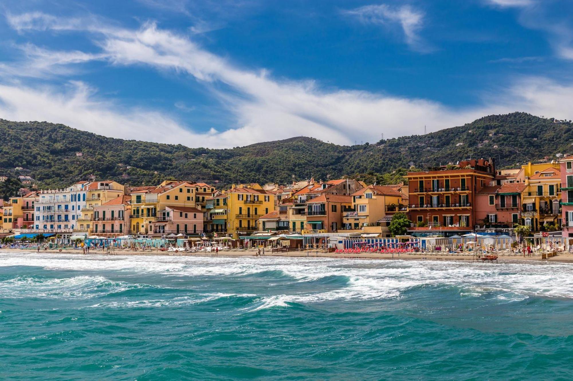 Beachy Vibes- 900M From The Beach - Happy Rentals Marina dʼMarina dʼAndora Extérieur photo